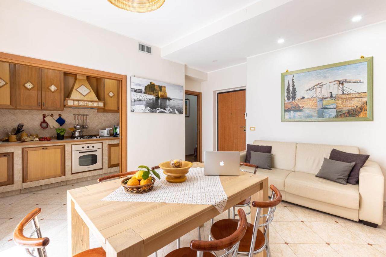 Sorrentovibes - Spacious 3 Bedrooms Apartment In Sorrento Oldtown Exterior foto